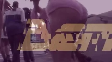 Gyönyörű szex a hegyekben a friss levegőn egy sex erőszakos fiatal pár.