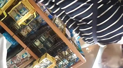 Szép erőszakos sex videok cuki egy buja ruha lesz szar és cum a punci.
