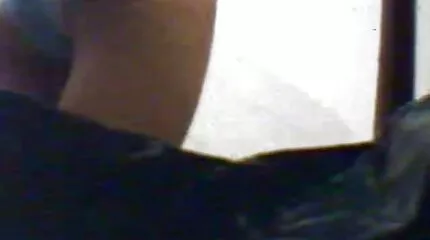 Lana Rhodes megcsalja férjét egy fekete erőszakos baszás férfival.