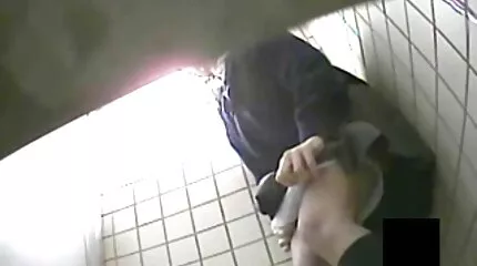 Nyalják meg egymás seggét, mielőtt kibaszottak. erőszakos baszás